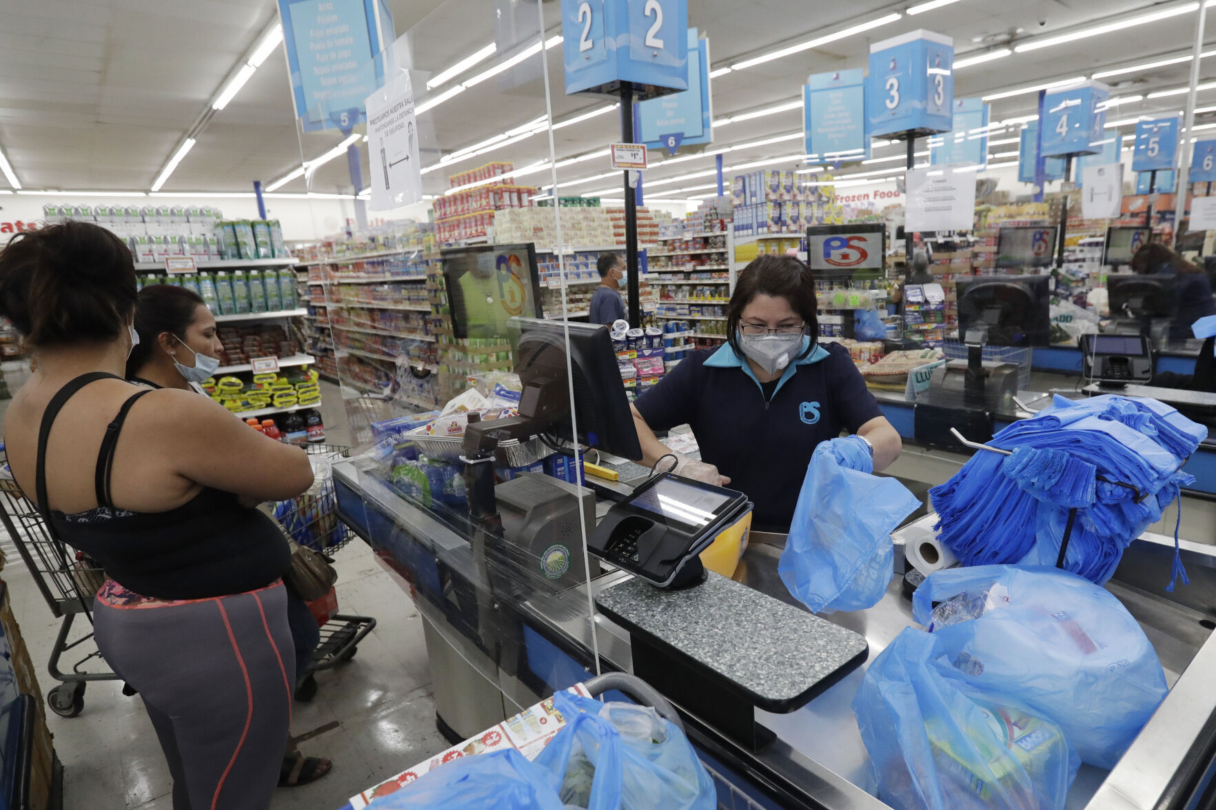 A $15 hourly minimum wage